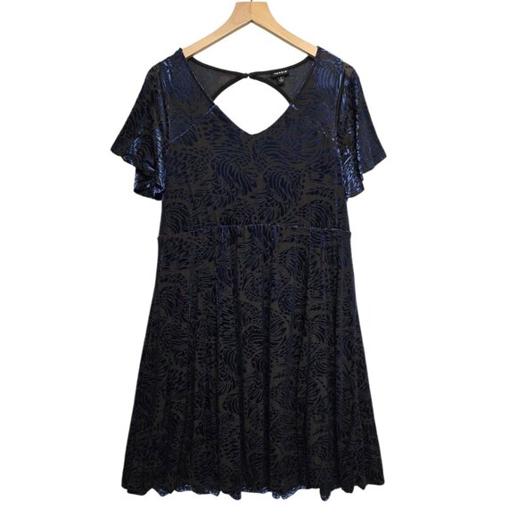 Torrid Size 1 Navy Blue Velvet Burnout Skater Dress Flutter Sleeve Dark Academia - Picture 1 of 7